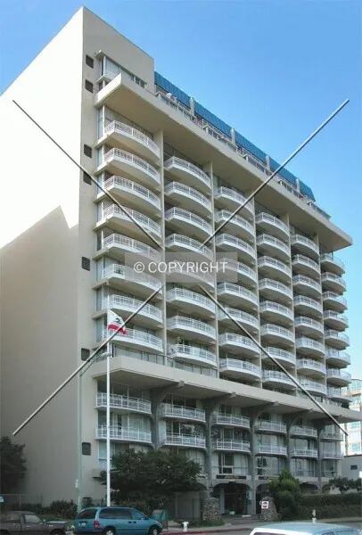 Photo 495-436-442