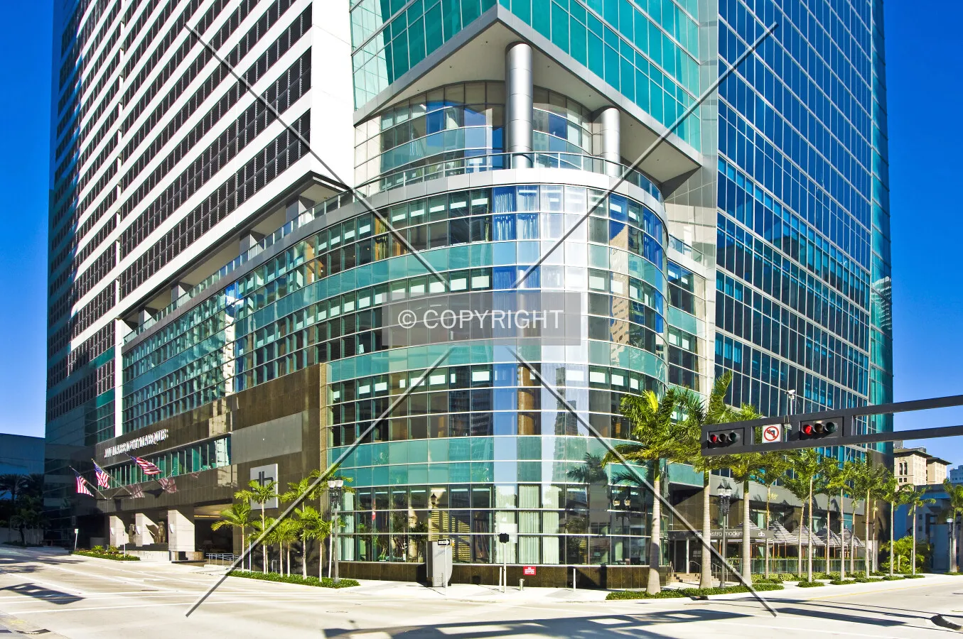Met 2, JW Marriott Marquis, Miami, Florida, U.S.A
