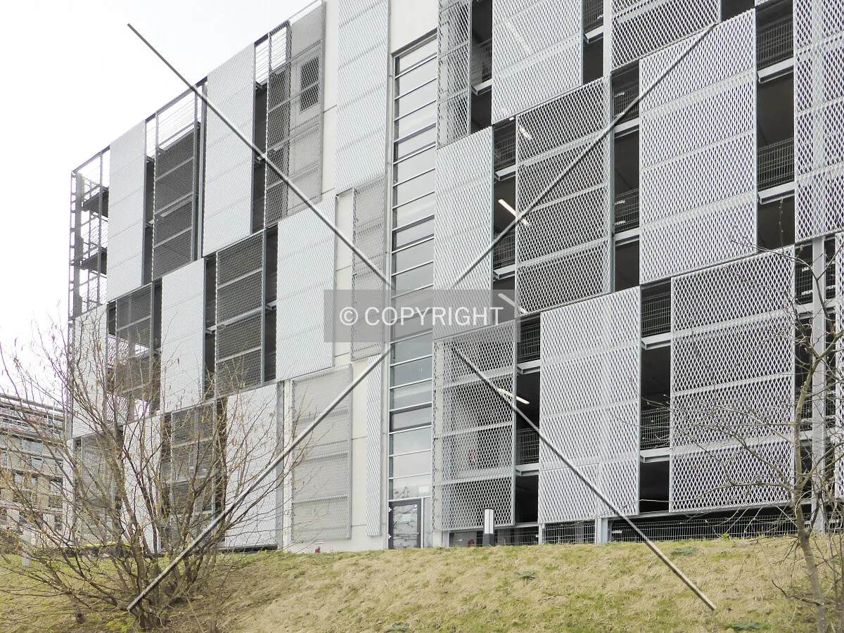Photo 496-703-161