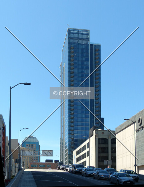 Photo 496-738-743