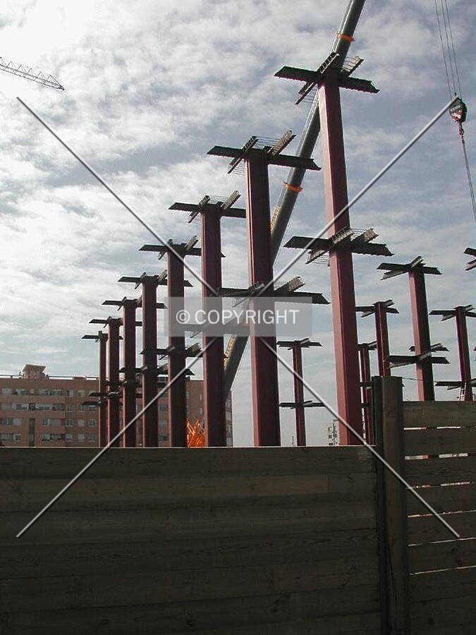 View of the steel structure of the ground floor