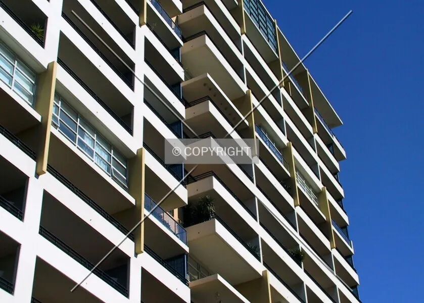 Photo 496-941-011