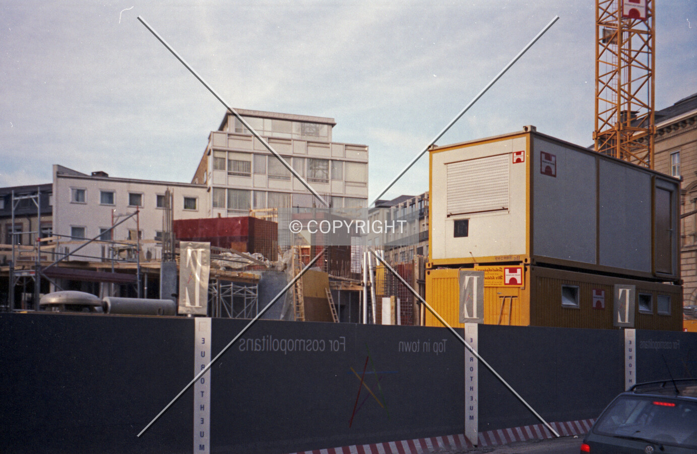 Photo 498-561-910