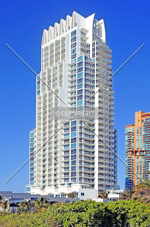 Continuum on South Beach, North Tower