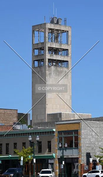 Photo 498-983-941