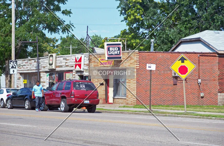 Photo 499-243-925