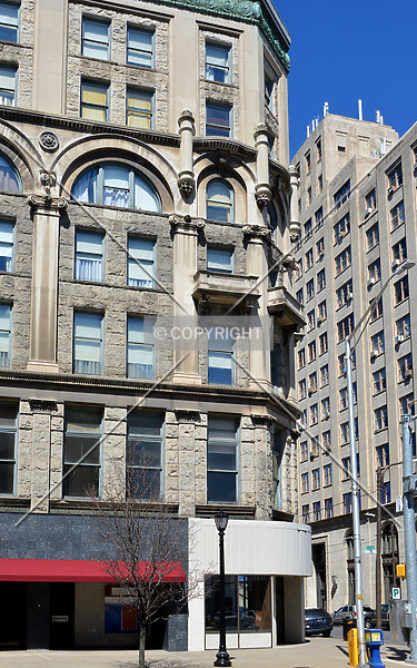 Photo 499-267-935