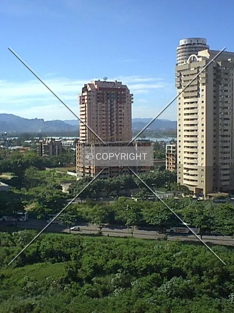 Building on hold on the 10th floor