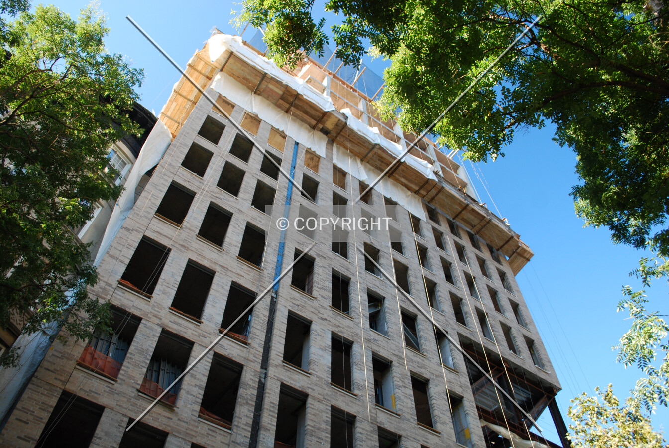 Looking up from West 78th Street