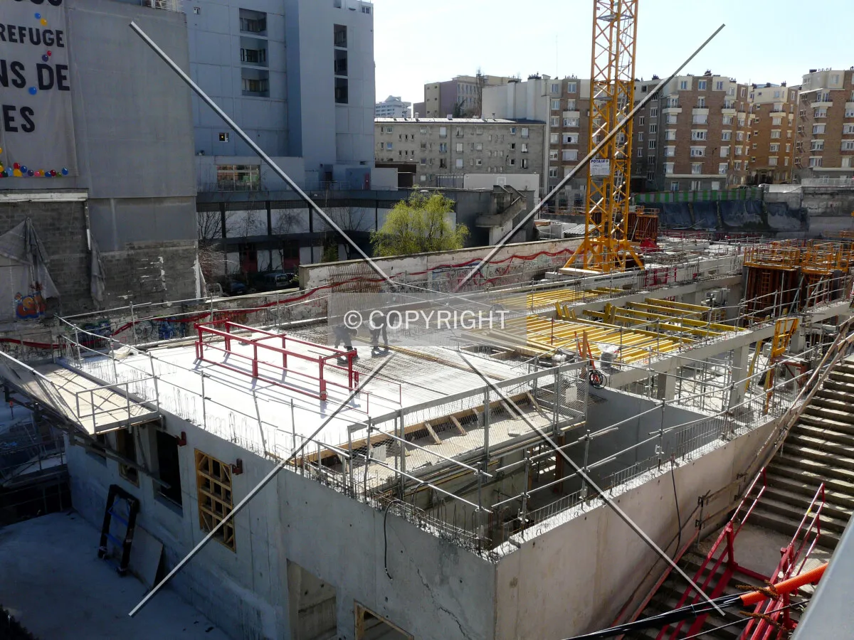 East side, with the slab of the second floor being constructed