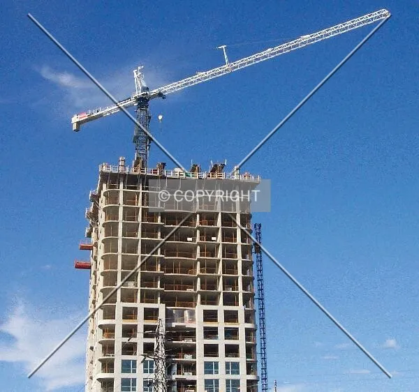 Crane atop the Metropole