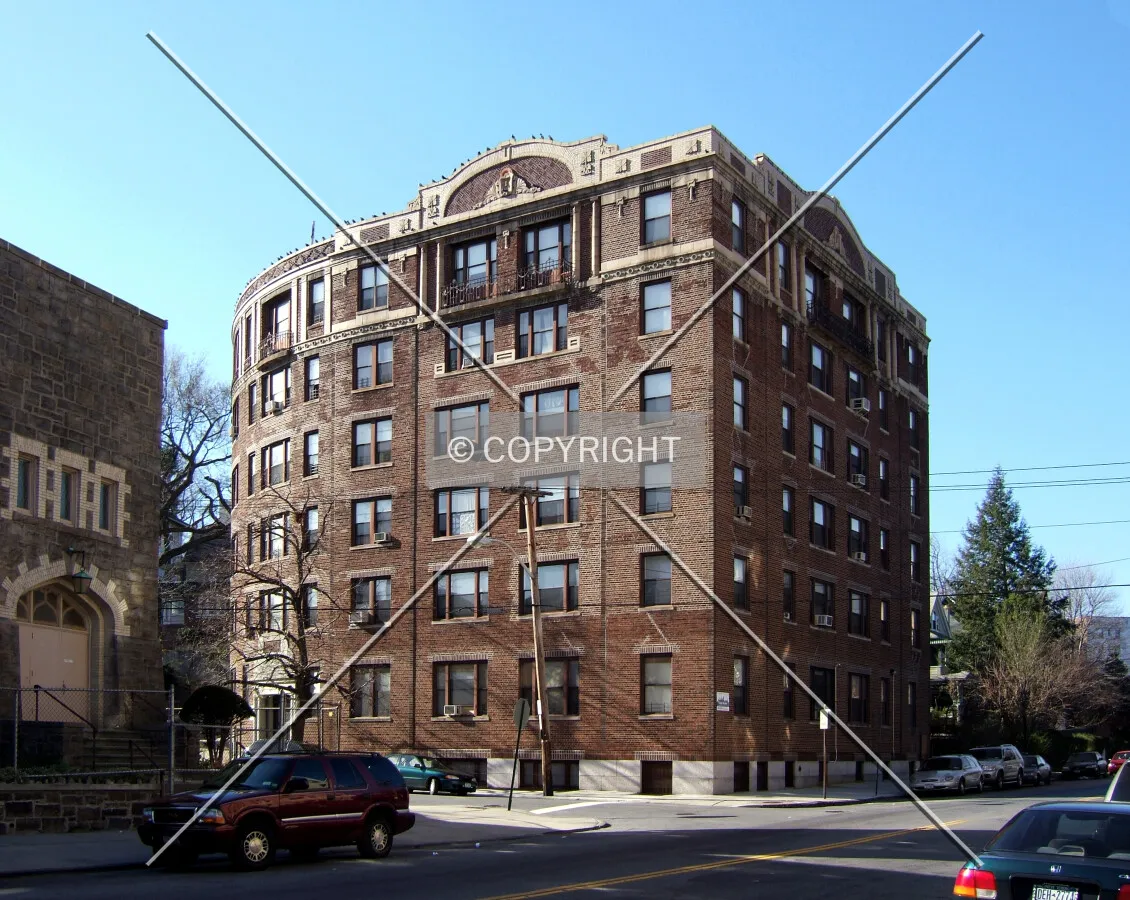 View from the east at Leighton Avenue and Valentine Lane