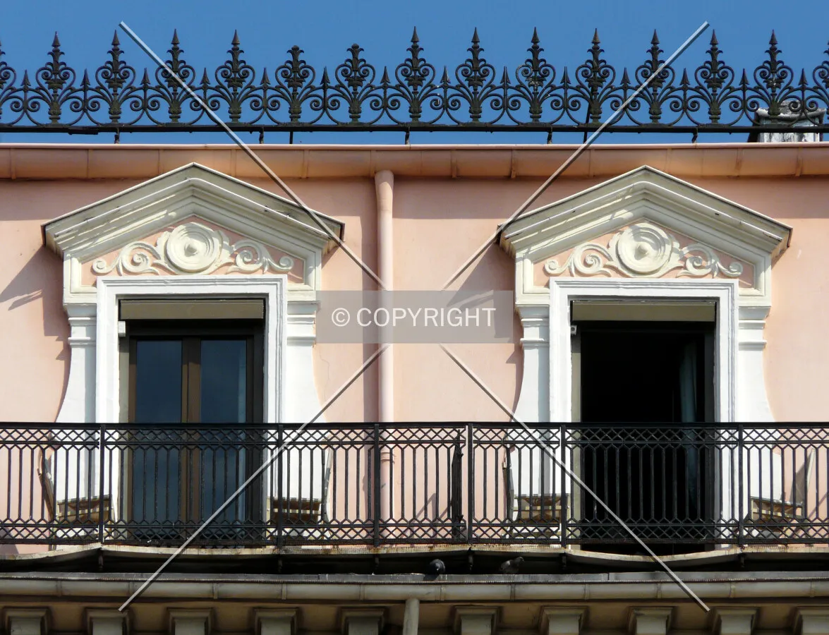 Detail of the top floor