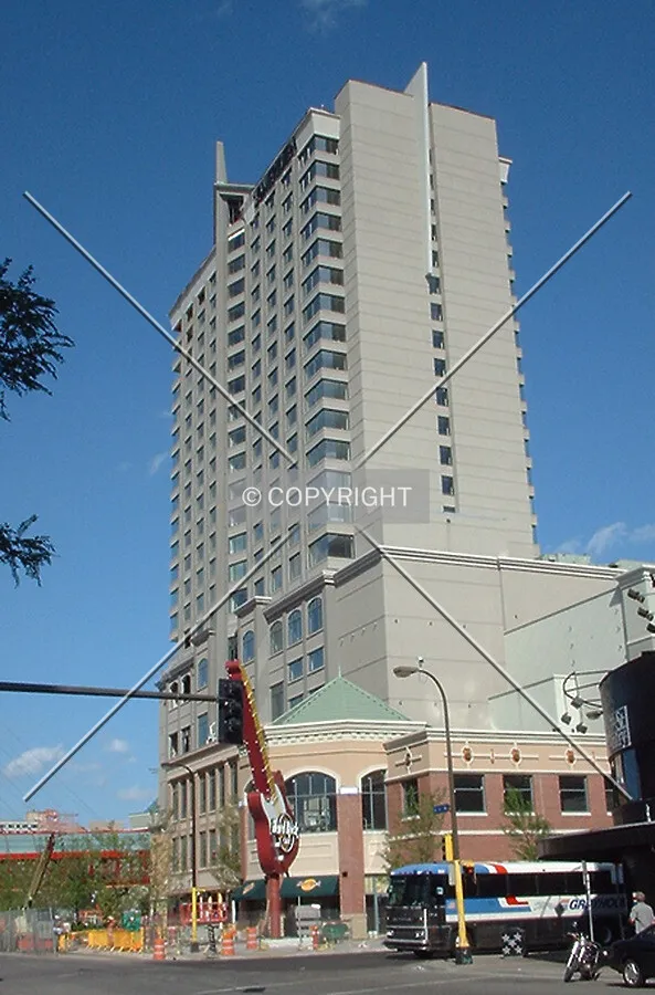 View to the Northeast along 1st Avenue North