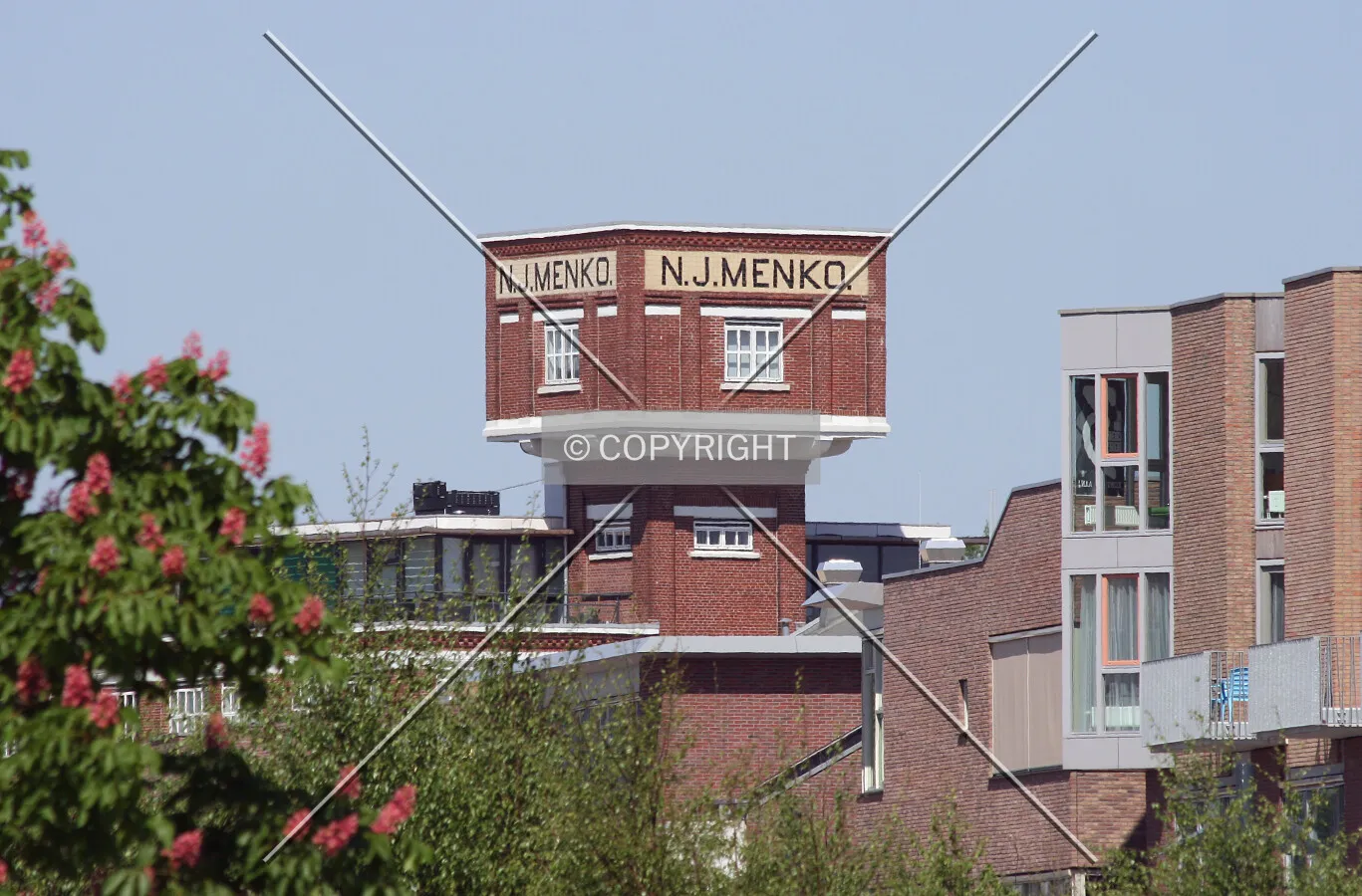 The former water tower as seen from Lonnekerspoorlaan