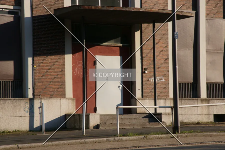 Photo 512-123-130