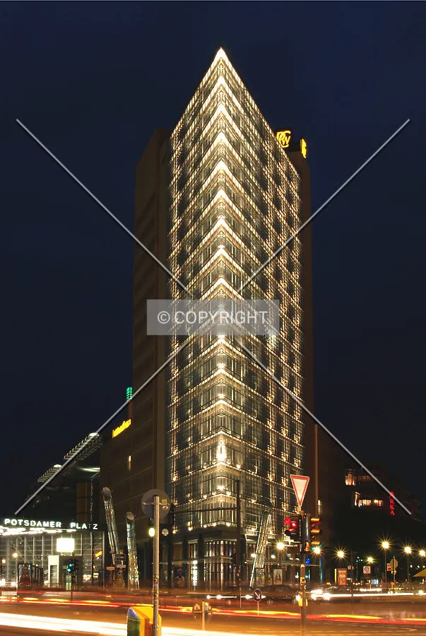 Night view from Potsdamer Platz