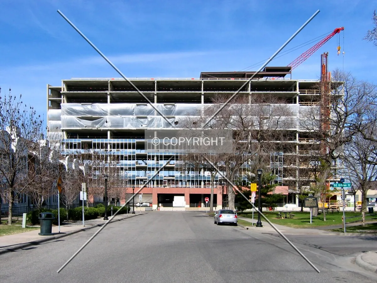 View to the north along Bank Street SE