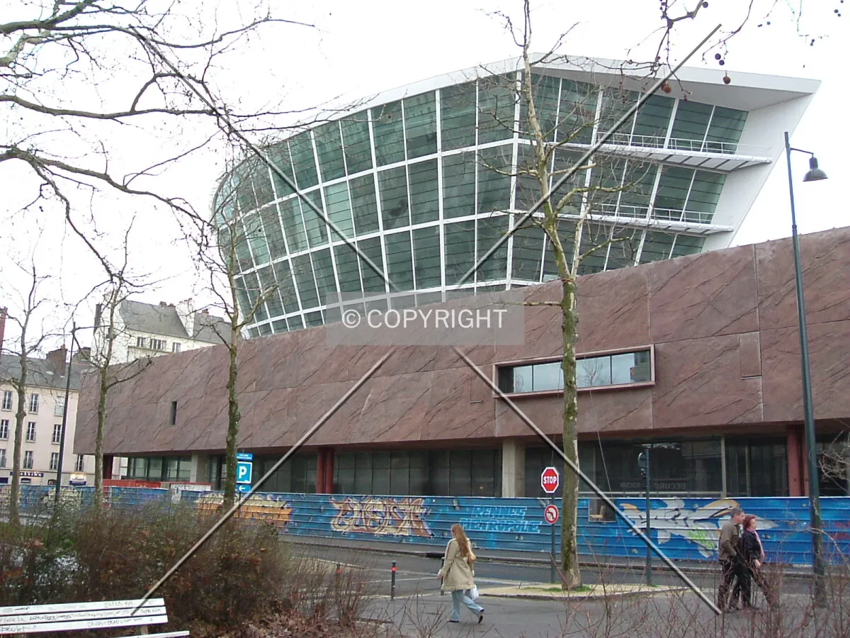 The municipal library's inverted pyramid