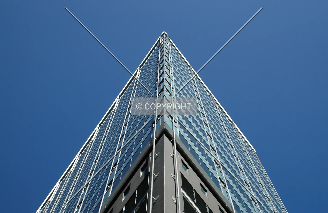 Photo 051-728-714