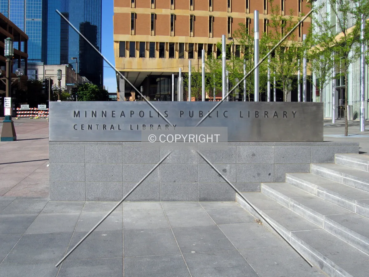 Entrance signage, Nicollet Mall