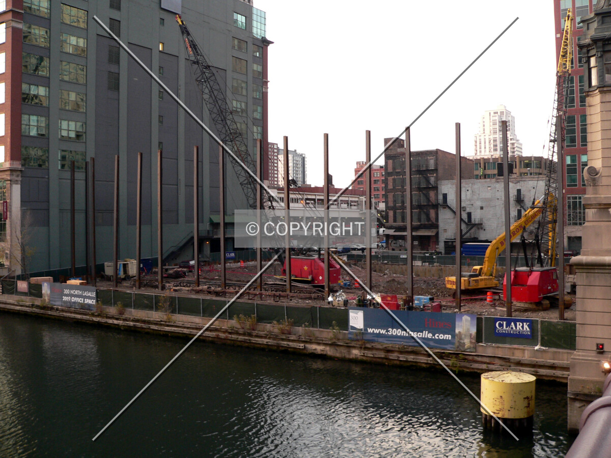 View to northwest from the LaSalle Street Bridge