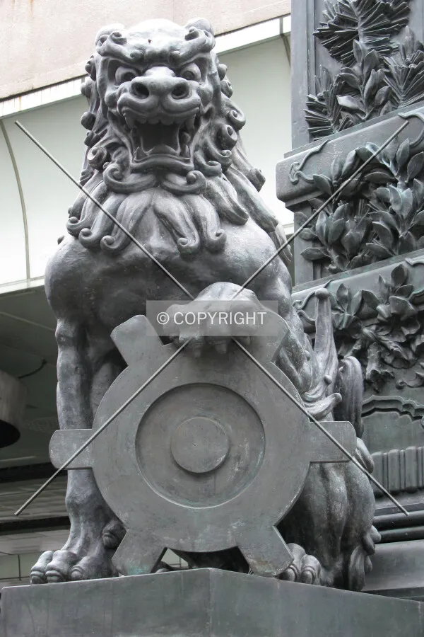 Detail at the south end