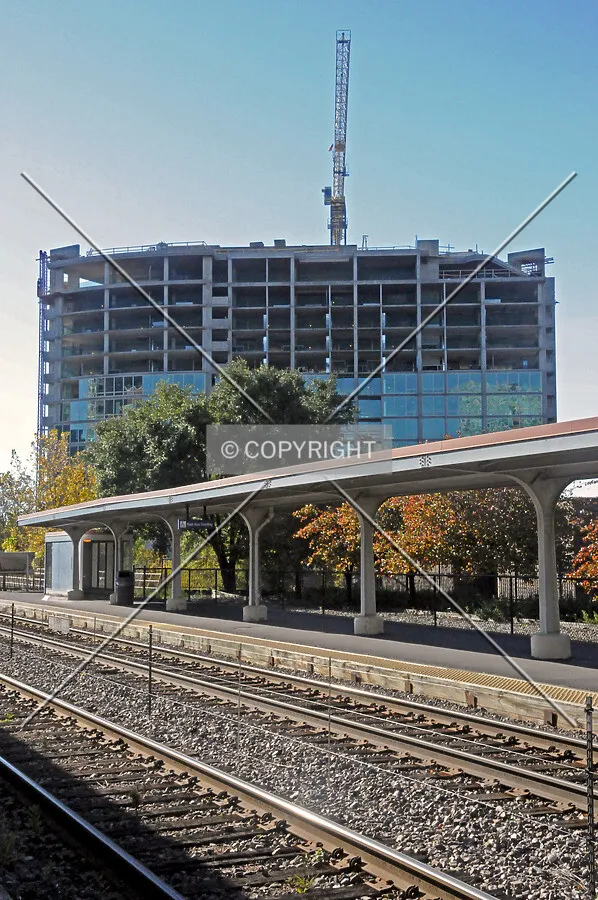 Looking south from the Davis Street Metra Station