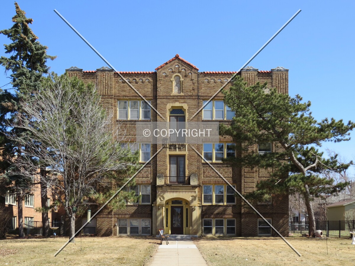 Full front elevation from Park Avenue