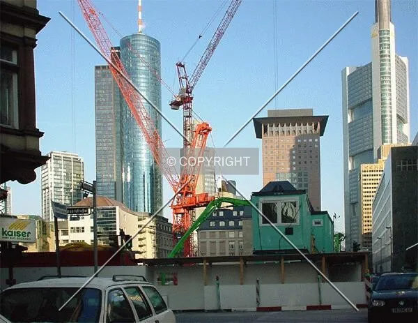 View of the site from Taunusstaße (banking district towers in the background)