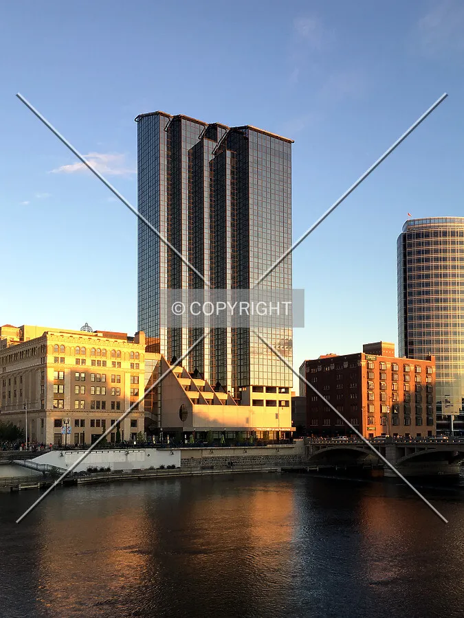 Photo 051-920-373