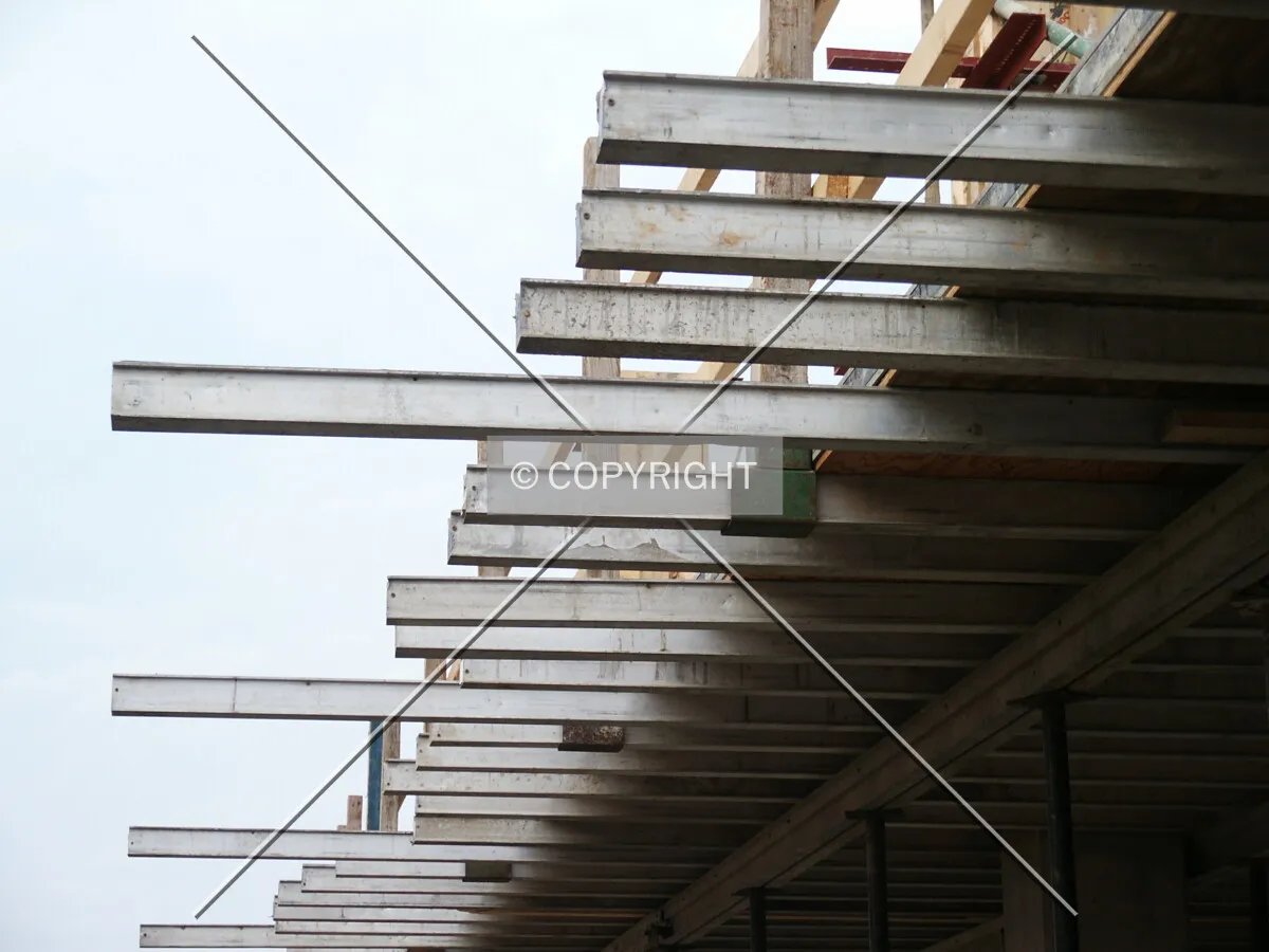 Aluminum beams at the 2nd-floor level
