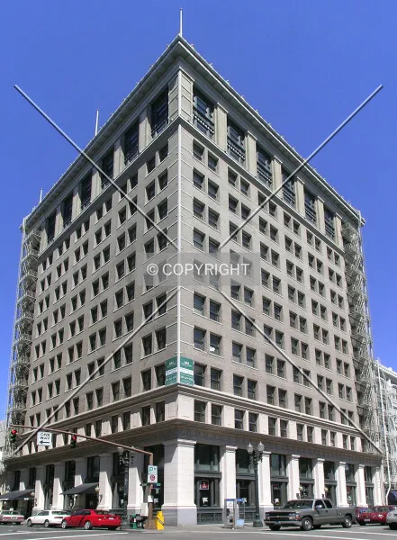 Photo 520-221-971