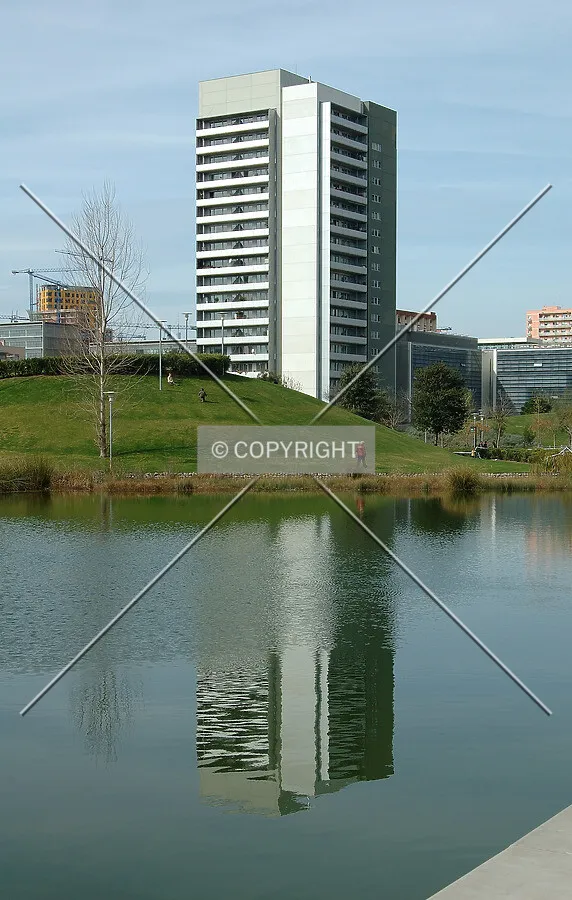 Photo 520-275-743