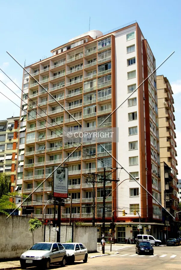 View from across Osvaldo Aranha Avenue