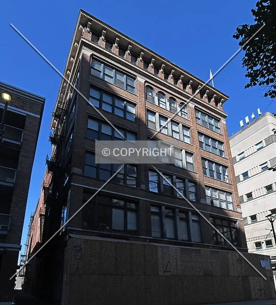 Photo 520-483-232