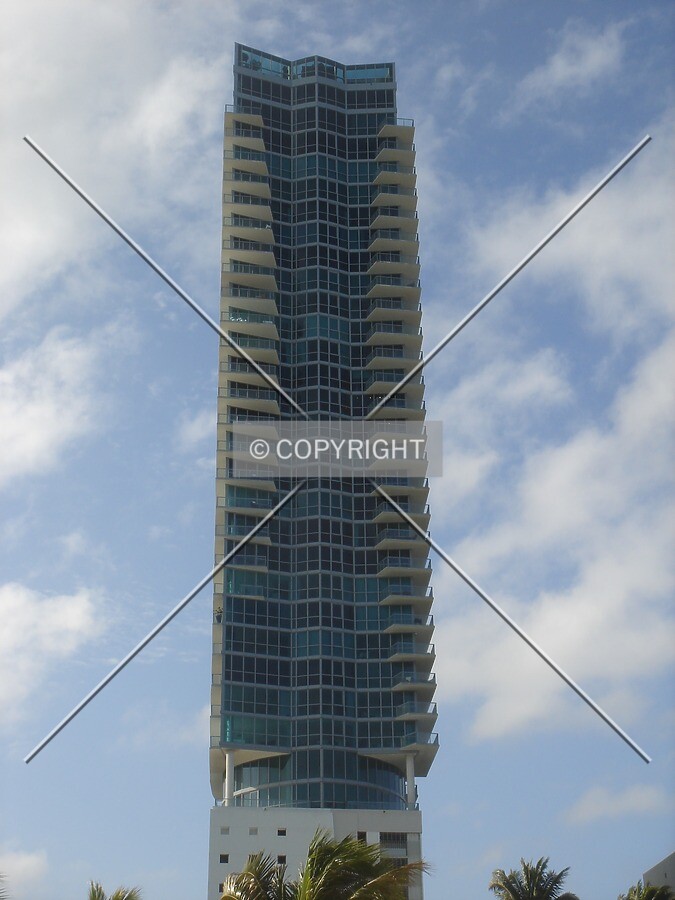 Side view from the beach