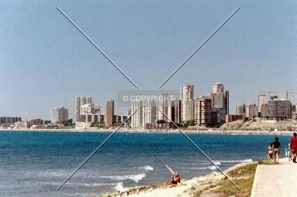 Muchavista Beach