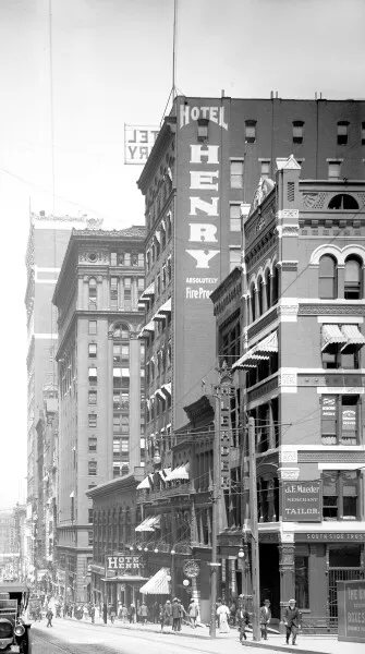 Photo 524-736-156