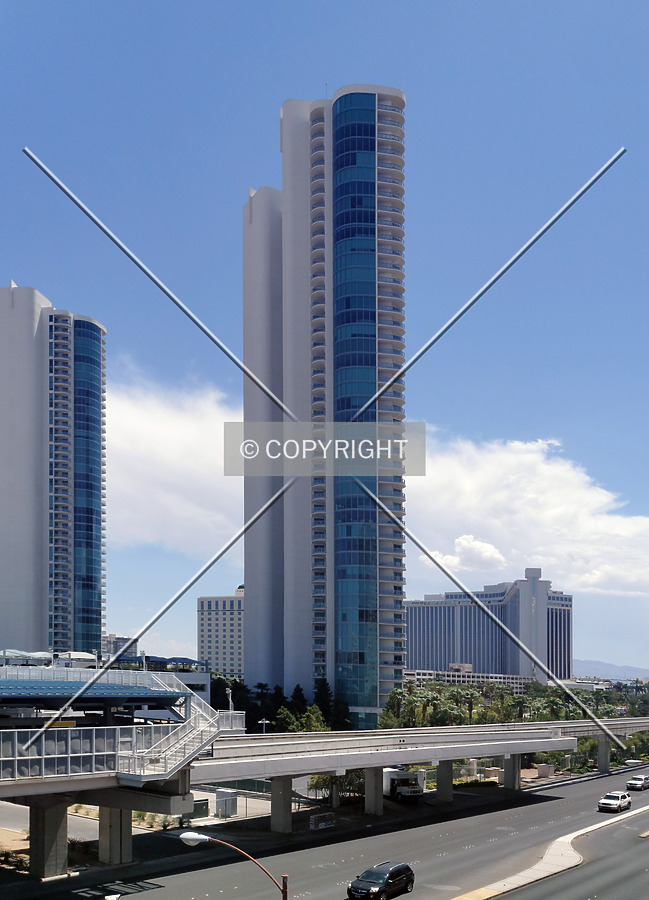 Photo 525-245-764