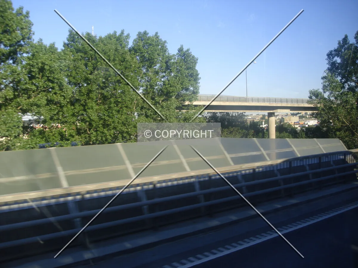 Photo 525-468-481
