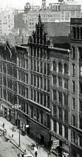 Photo 526-185-732