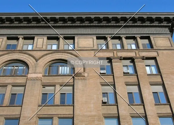 Top floors along 1st Avenue North