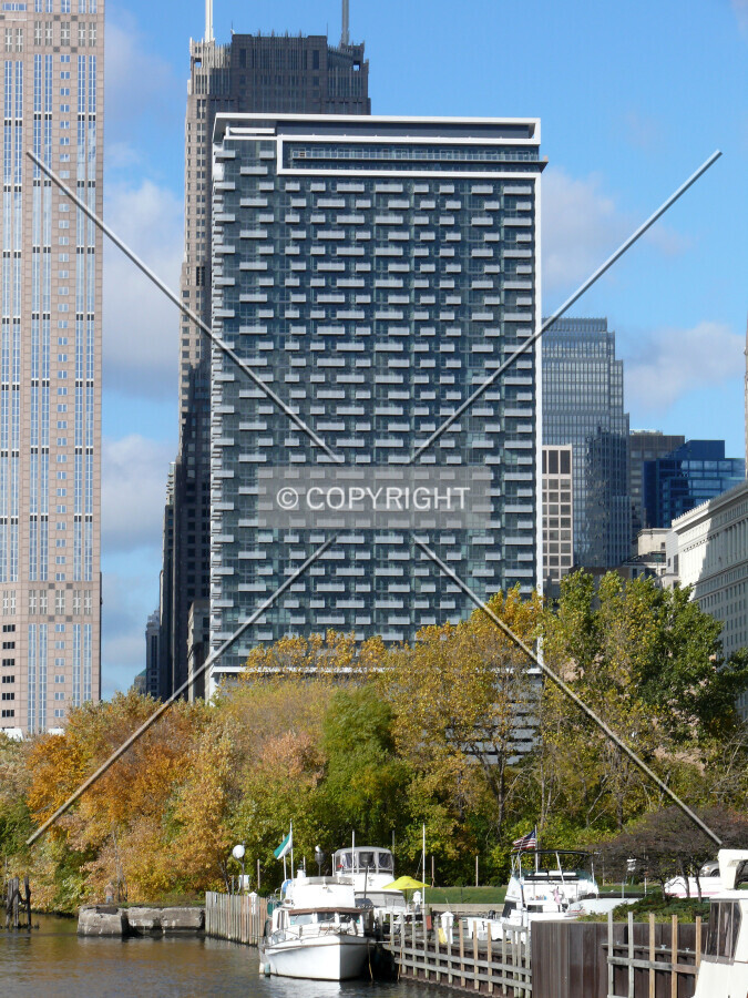 View to the north from the Chicago River
