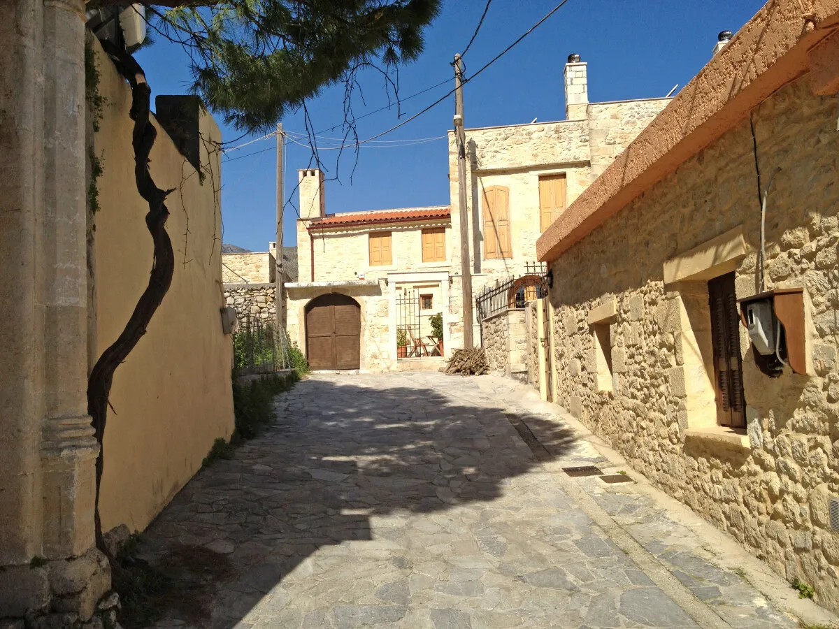 Photo 528-949-970