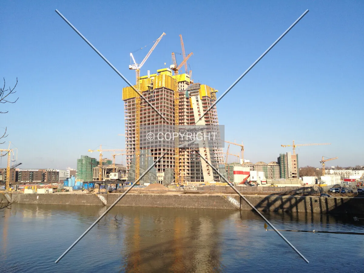 The new ECB premises in Frankfurt under construction
