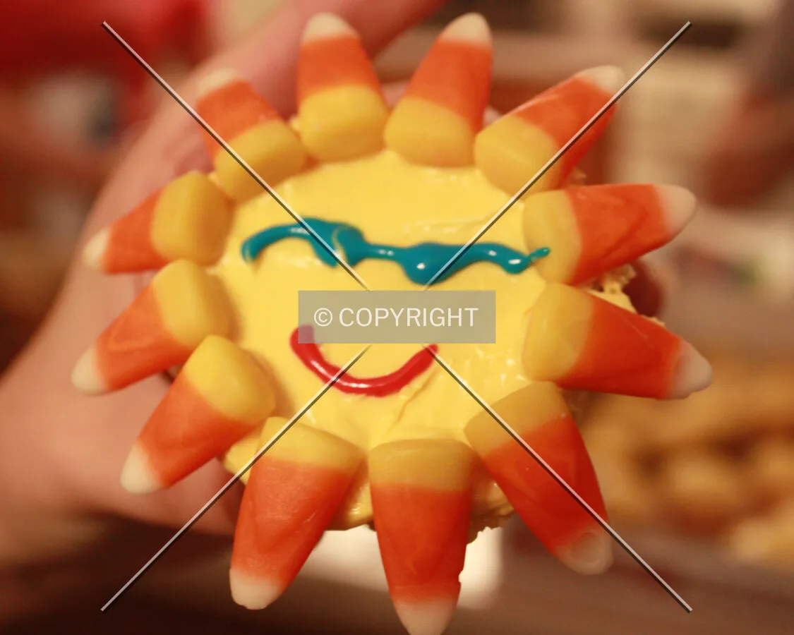 Sunshine cupcake