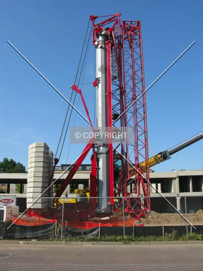 Small construction crane not yet put into service