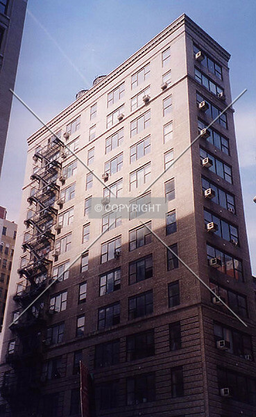 Photo 535-628-010