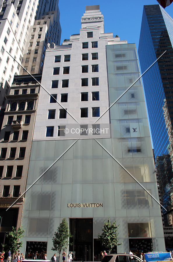 5th Avenue side